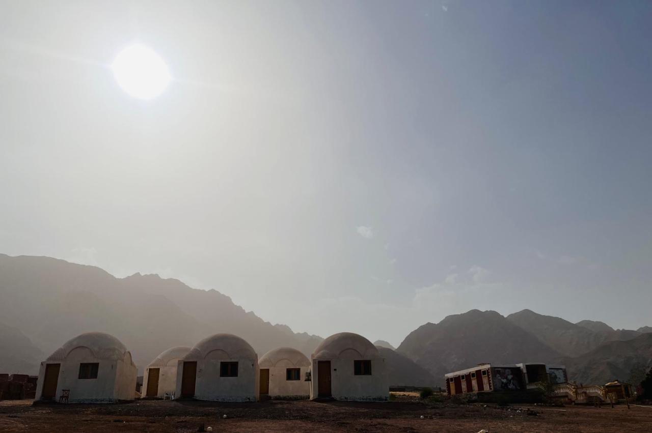 Abdo Caribbean Camp Hotel Nuweiba` Екстериор снимка